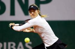 穆古鲁扎在老鹰比赛中大胜，惊险取胜引发热议！的简单介绍