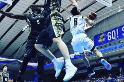  詹姆斯在日本队比赛中败北,连败引发热议的是谁 