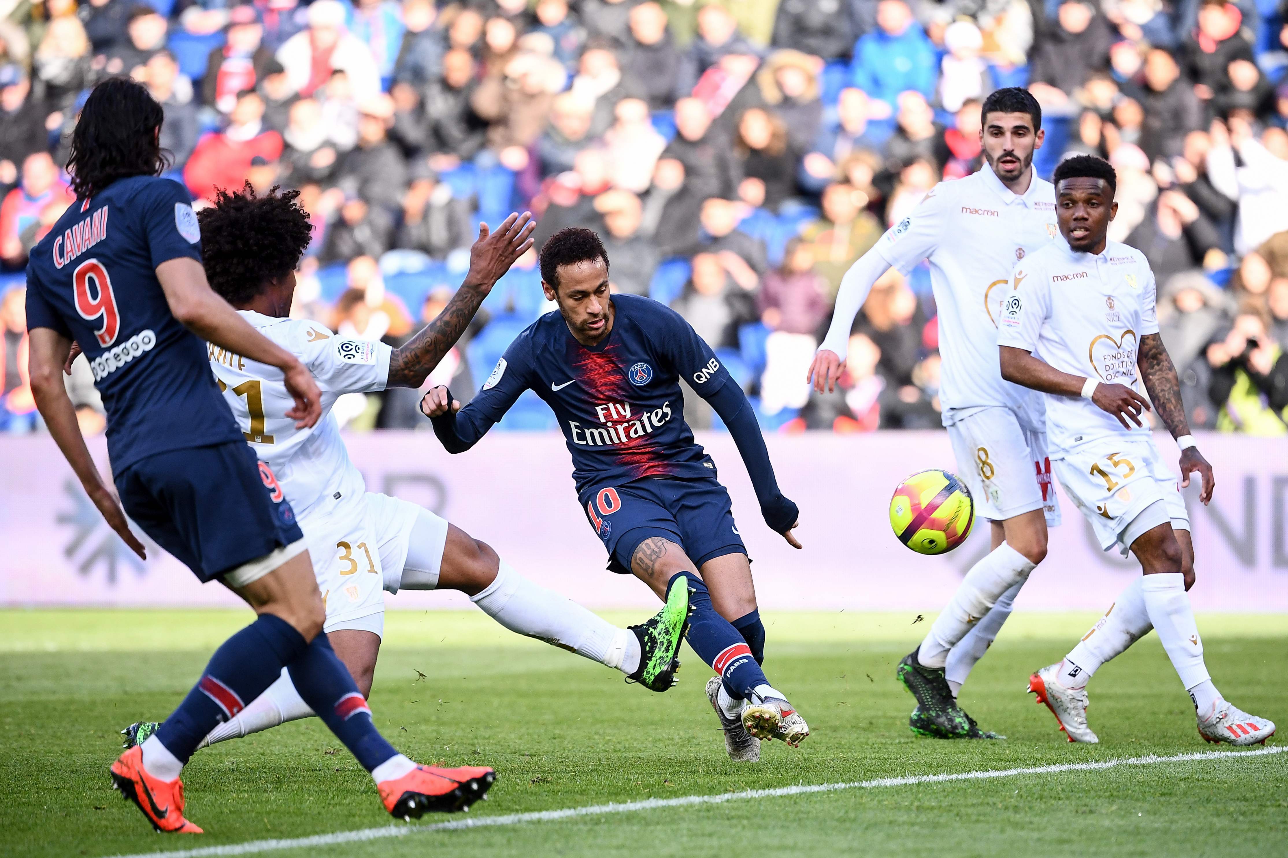 萨拉赫关键节点绝杀,巴黎圣日耳曼带队取胜!的简单介绍 萨拉赫关键节点绝杀,巴黎圣日耳曼带队取胜!的简单介绍