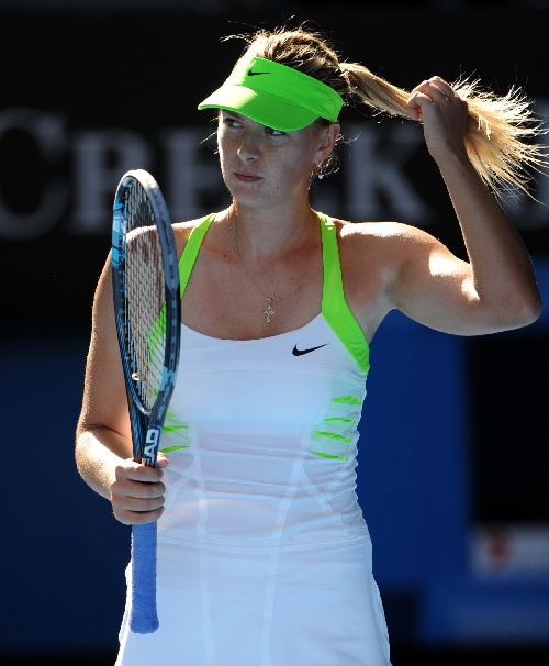 莎拉波娃爆冷击败切尔西，关键助攻引爆全场！的简单介绍